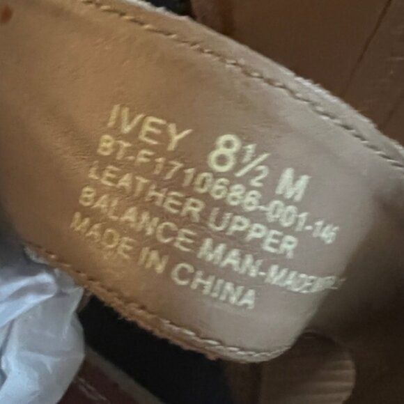 Baretrap Peep Toe Sandal/ Boot Neutral colour Suede size 8.5 - Picture 9 of 11